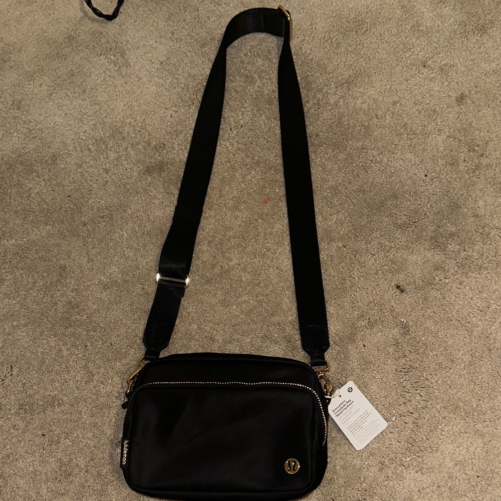 Lululemon Black Zip Crossbody Bag